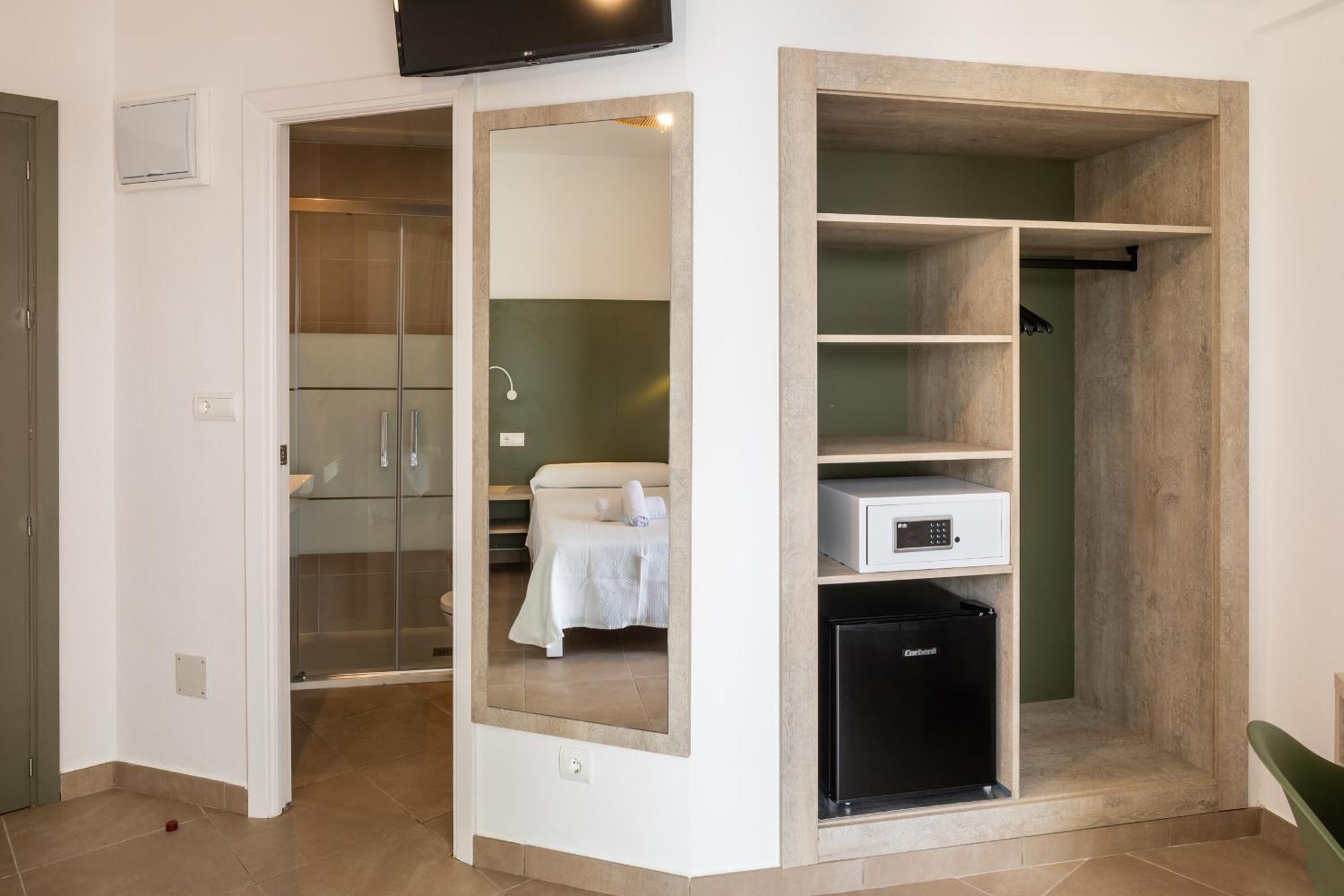 Hostal Alicante San Antonio  Luaran gambar