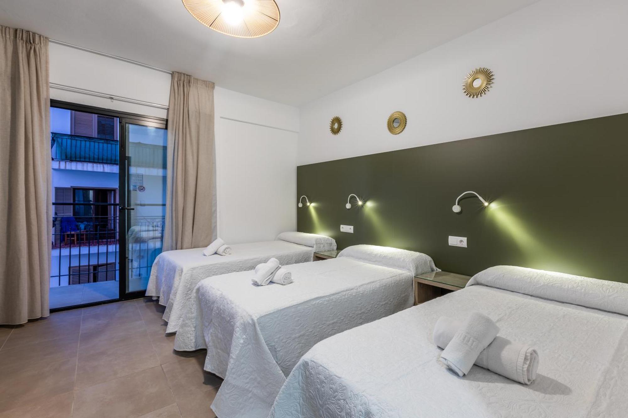 Hostal Alicante San Antonio  Luaran gambar