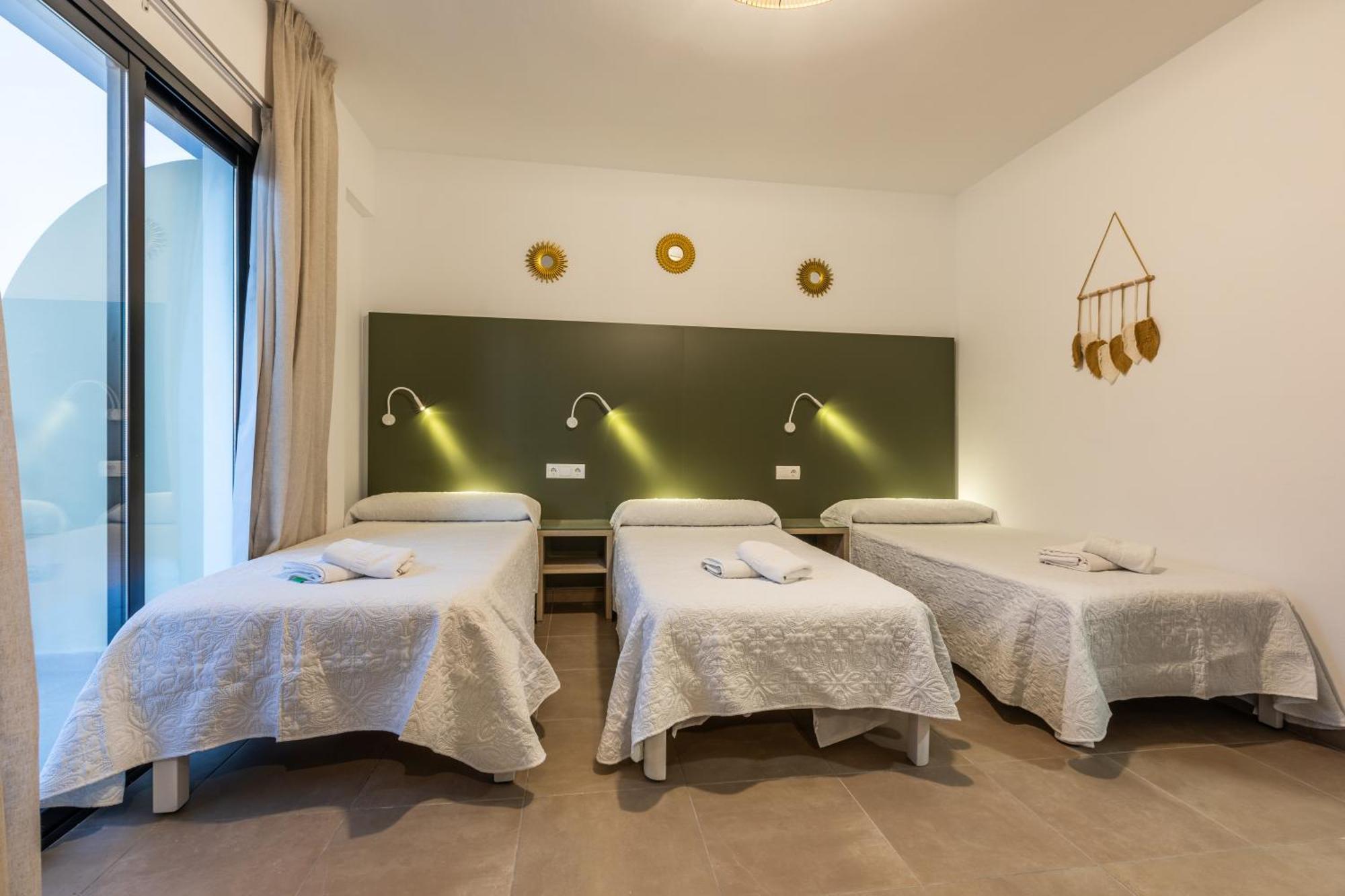Hostal Alicante San Antonio  Luaran gambar